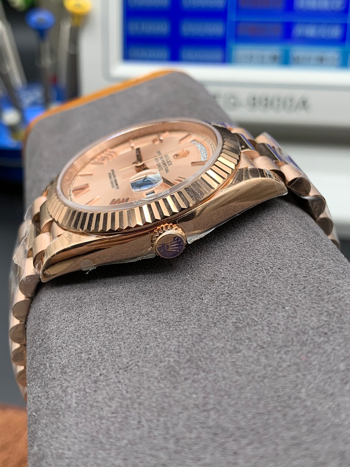 Rolex Day-Date 40mm Everose Gold, Sundust Dial, Swiss Movement – Inquire Price via WhatsApp