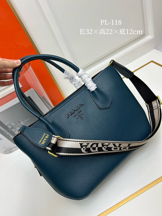 Prada Galleria Tote Bag (PL-118) – Inquire Price via WhatsApp
