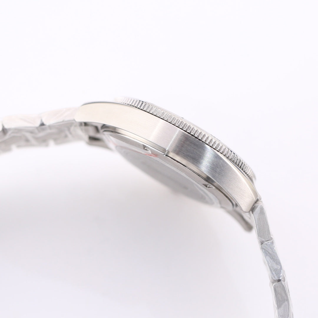 TAG Heuer Autavia B — Inquire Price via WhatsApp