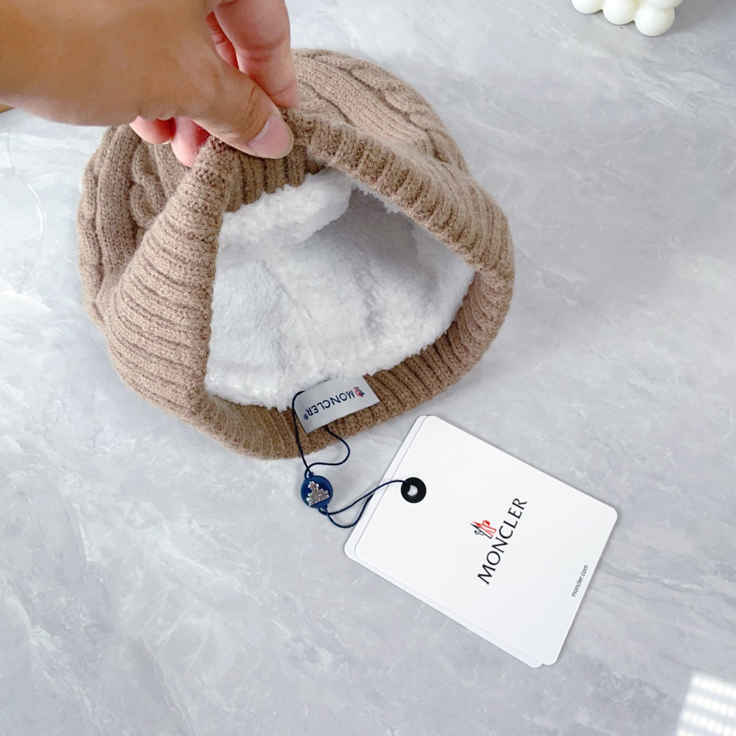 Moncler 3-Piece Winter Set – Inquire Price via WhatsApp